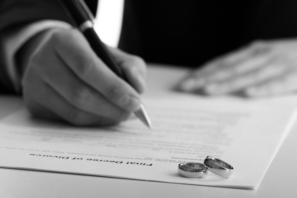Valence divorce